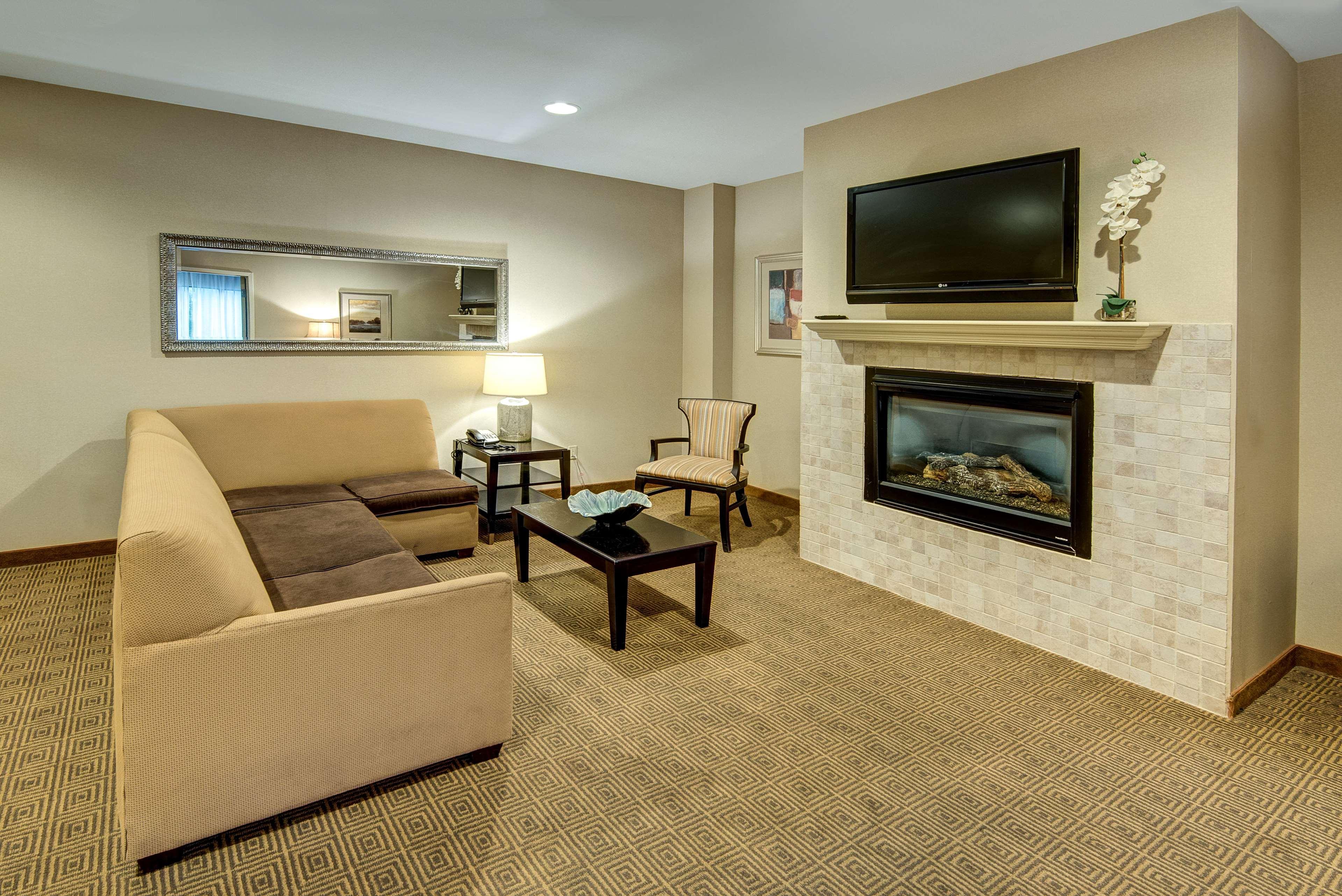 Doubletree By Hilton Tinton Falls-Eatontown Esterno foto
