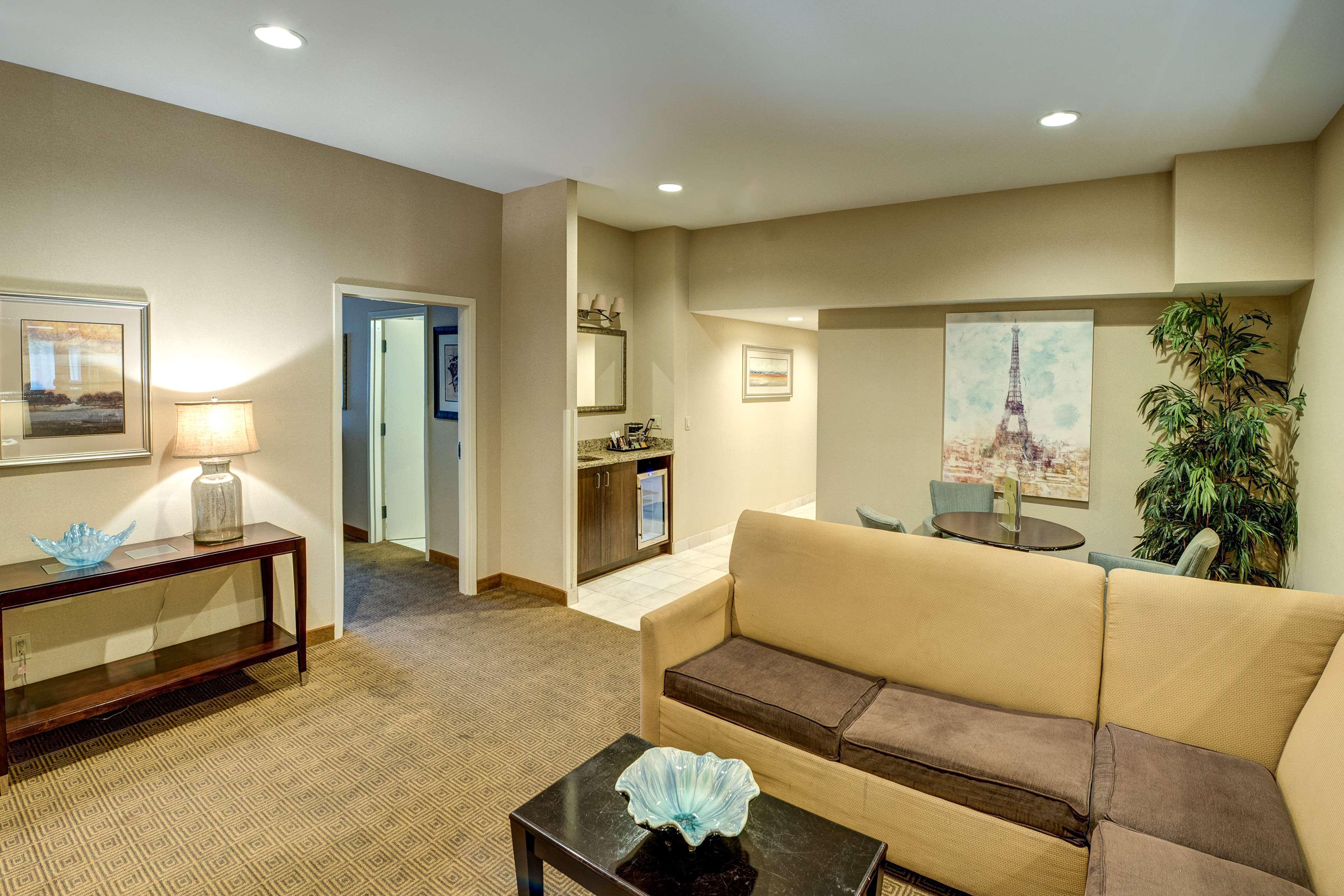 Doubletree By Hilton Tinton Falls-Eatontown Esterno foto