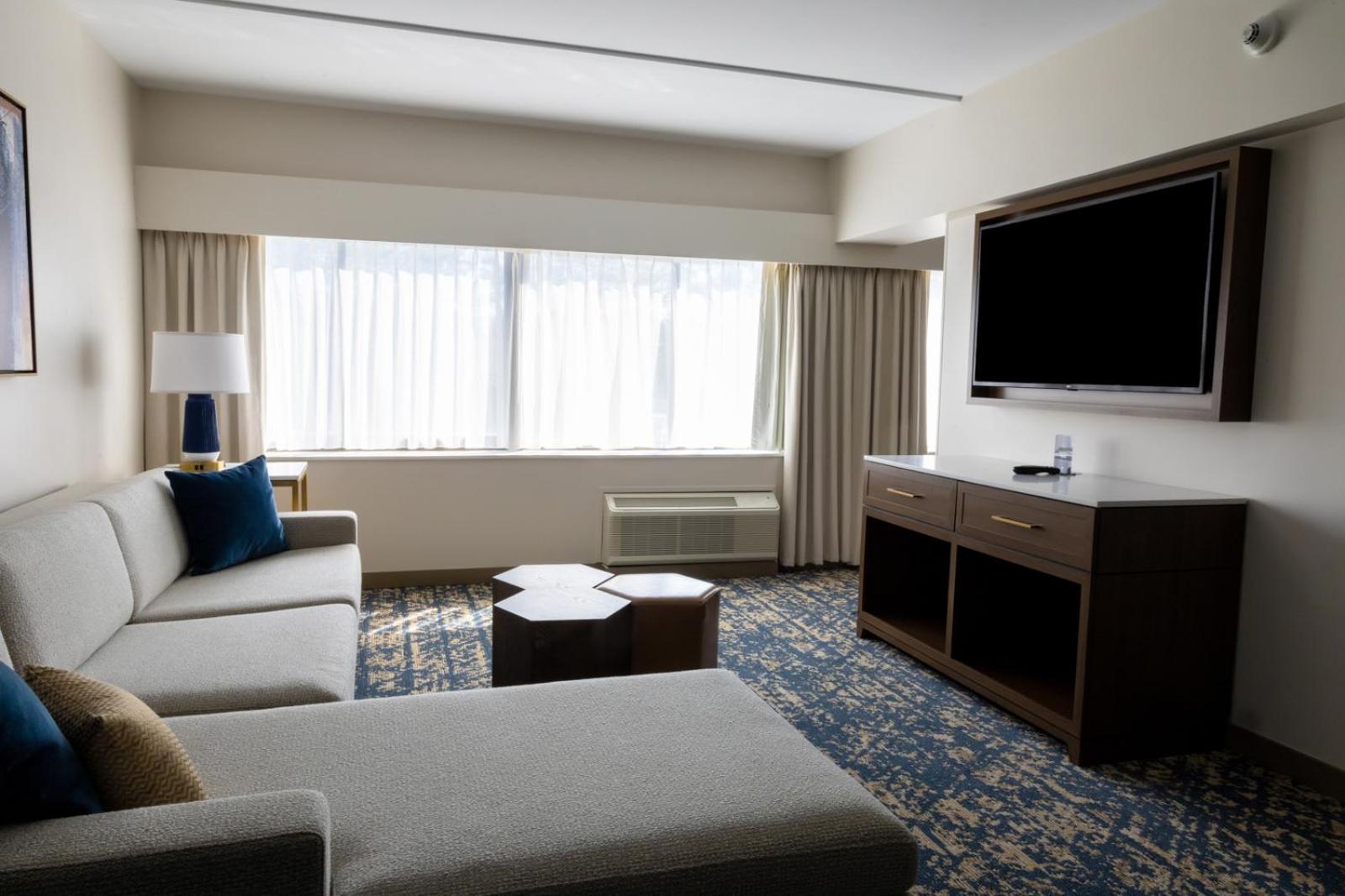 Doubletree By Hilton Tinton Falls-Eatontown Esterno foto