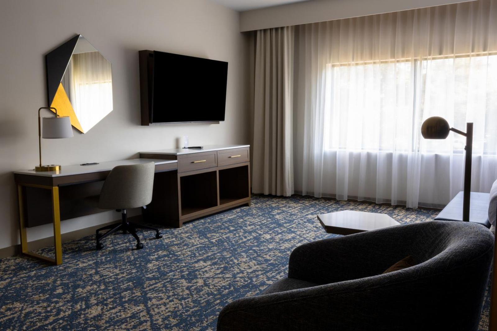 Doubletree By Hilton Tinton Falls-Eatontown Esterno foto
