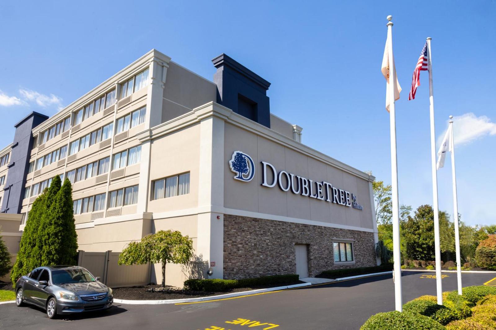 Doubletree By Hilton Tinton Falls-Eatontown Esterno foto