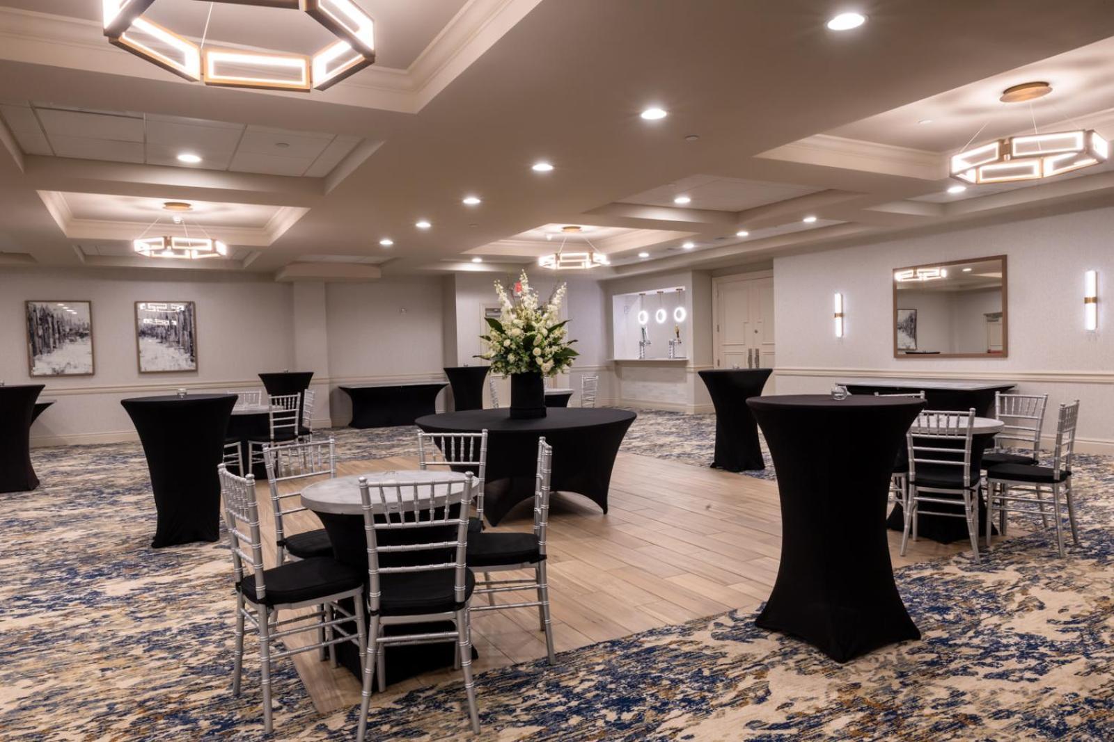 Doubletree By Hilton Tinton Falls-Eatontown Esterno foto