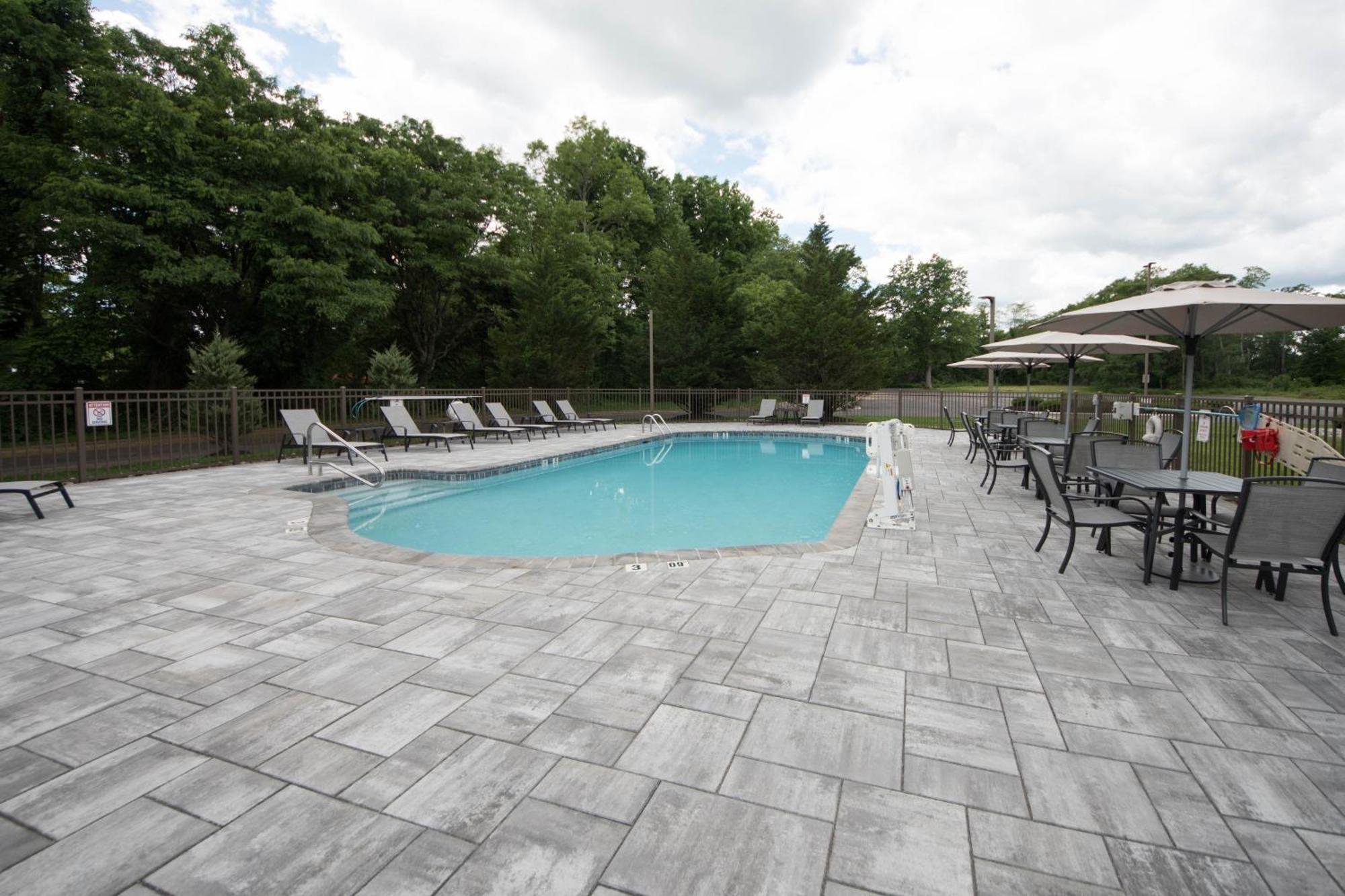 Doubletree By Hilton Tinton Falls-Eatontown Esterno foto