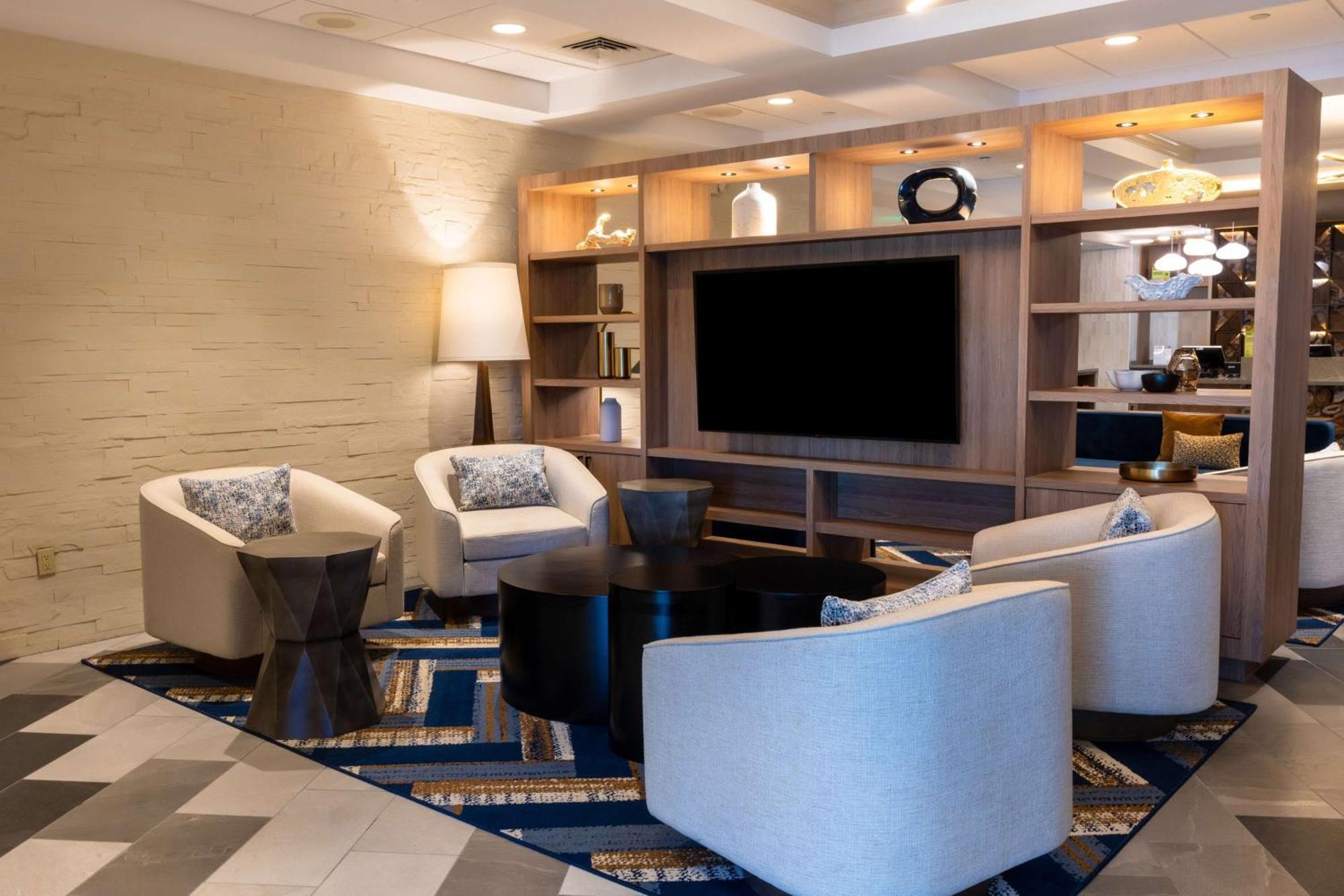 Doubletree By Hilton Tinton Falls-Eatontown Esterno foto